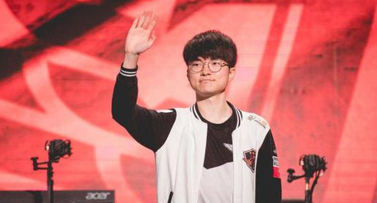 基础设施的 基础设施的