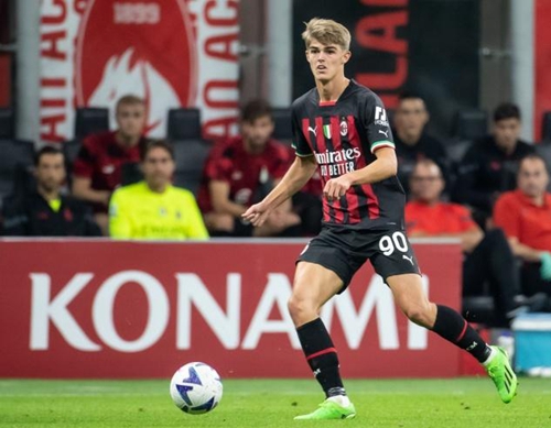 重回榜首 重回榜首