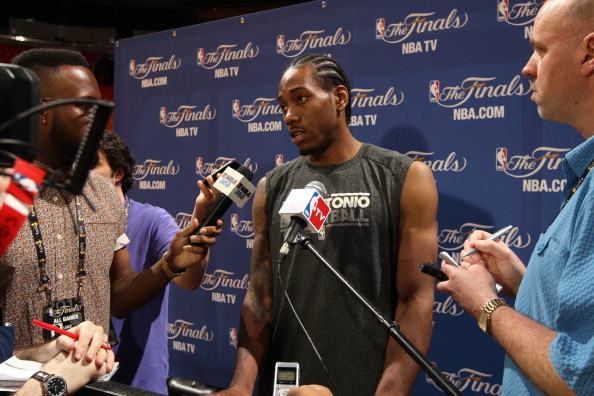 挑战叙事天